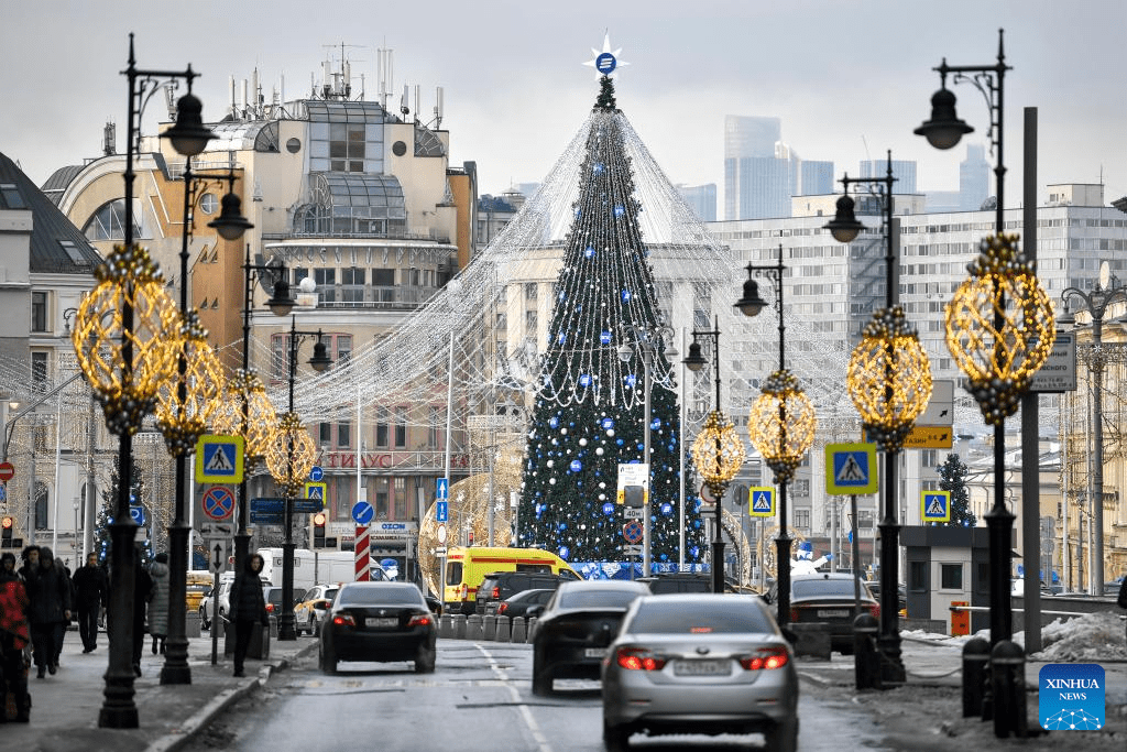 In pics: New Year decorations in Moscow-6