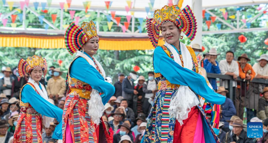 Folk artists stage Tibetan opera performance in Lhasa, SW China's Xizang-4