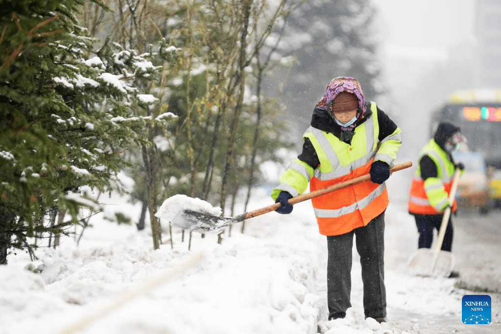 View of snow-covered Harbin in NE China-3