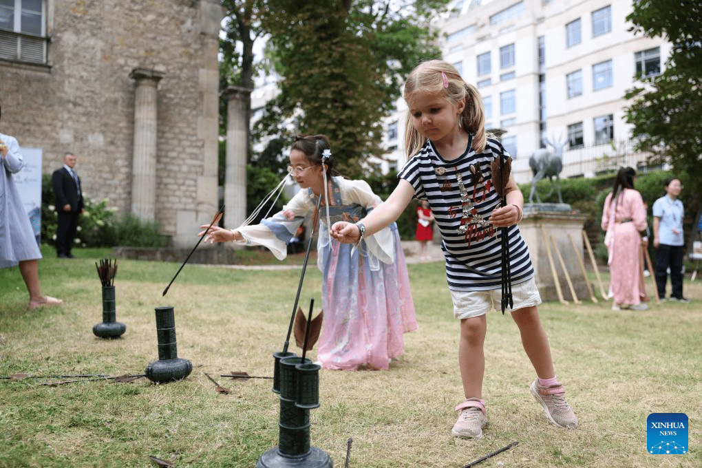 Children experience cultural activities at China House for Paris 2024 Olympic Games-3