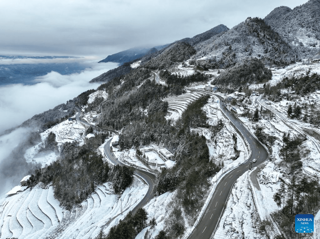 Snow scenery of Wuxi County, SW China-7