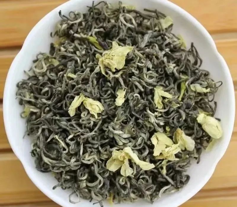 What is Bi Tan Piao Xue Tea?-1