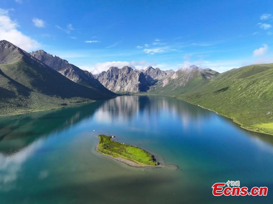 Scenery of Nianbaoyuze Mountain Scenic Resort in Qinghai-4