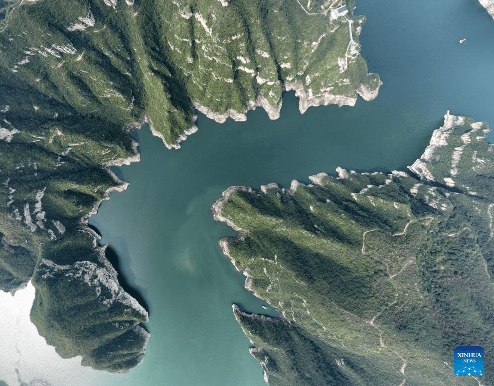 Scenery of canyon on Yellow River in Henan-12