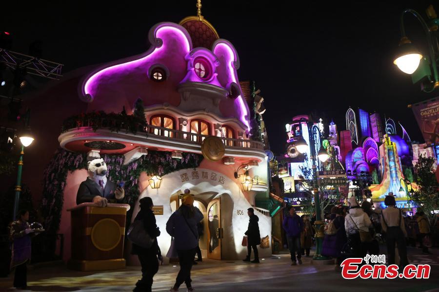 World's first Zootopia land at Shanghai Disney Resort welcomes visitors-2