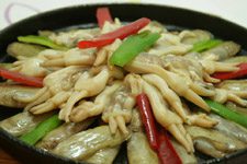 How to Make Delicious Stir-Fried Clams-1