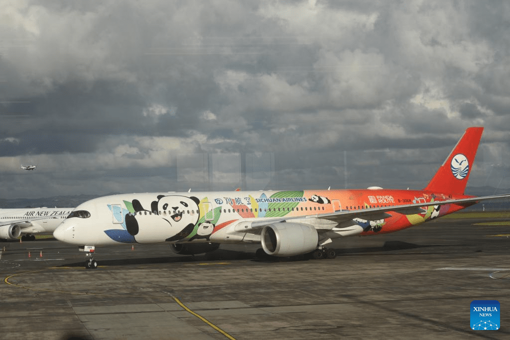 Direct flights resume between Chengdu, Auckland-2