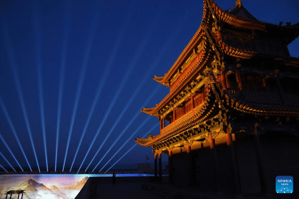 Night view of Jiayu Pass scenic area in China's Gansu-10