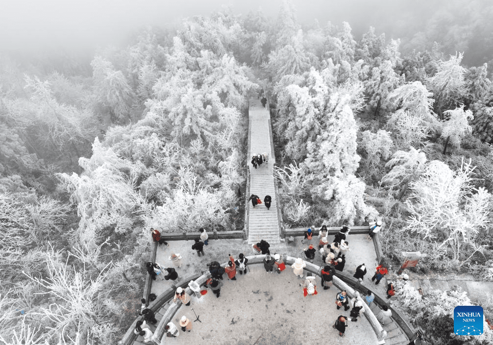 In pics: Snow scenery across China-5