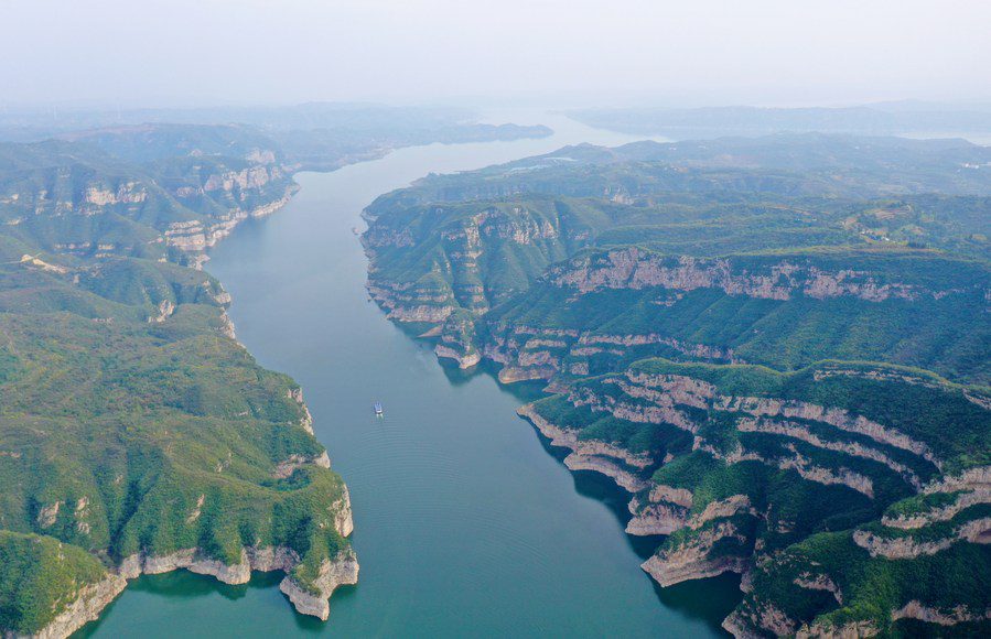 In pics: Autumn scenery along Xiaolangdi water conservancy project on the Yellow River-11