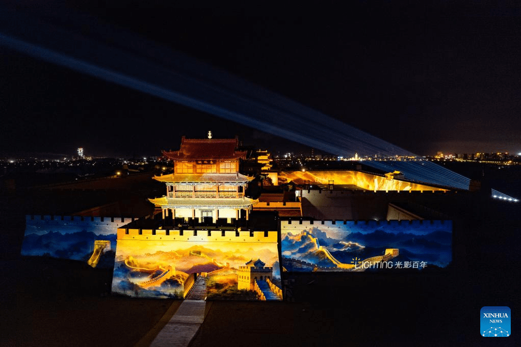 Night view of Jiayu Pass scenic area in China's Gansu-6