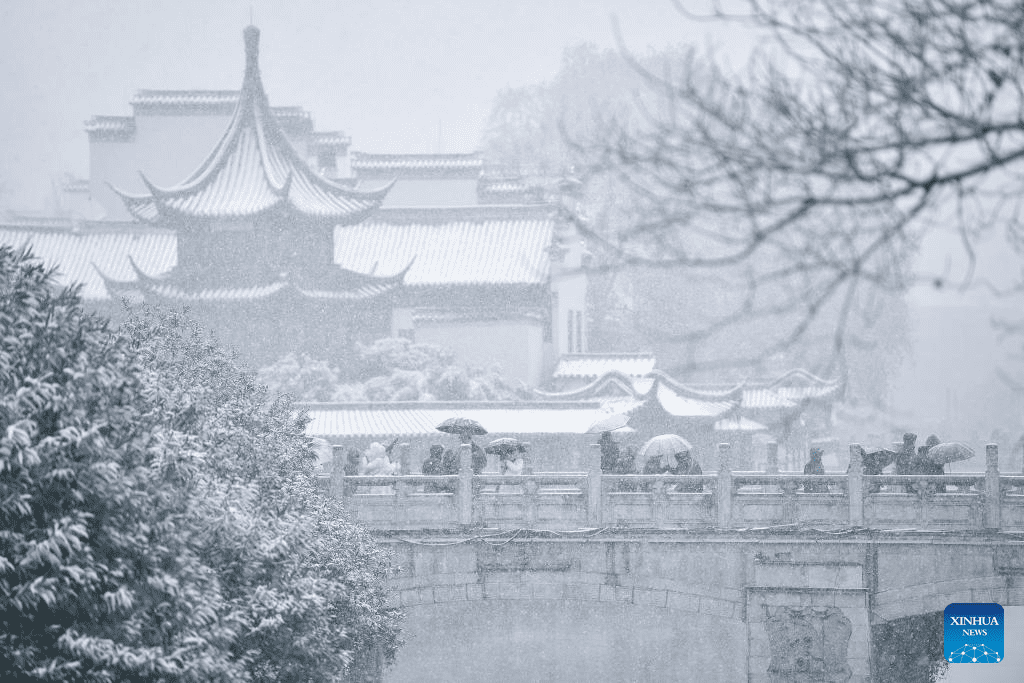 Rendezvous with snow refreshes landscapes in China-16