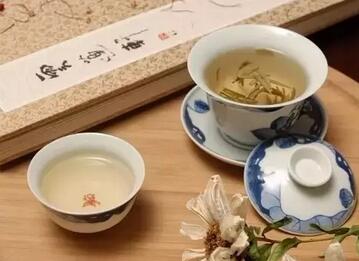 White Tea at its Best Beats Cordyceps Sinensis!-4