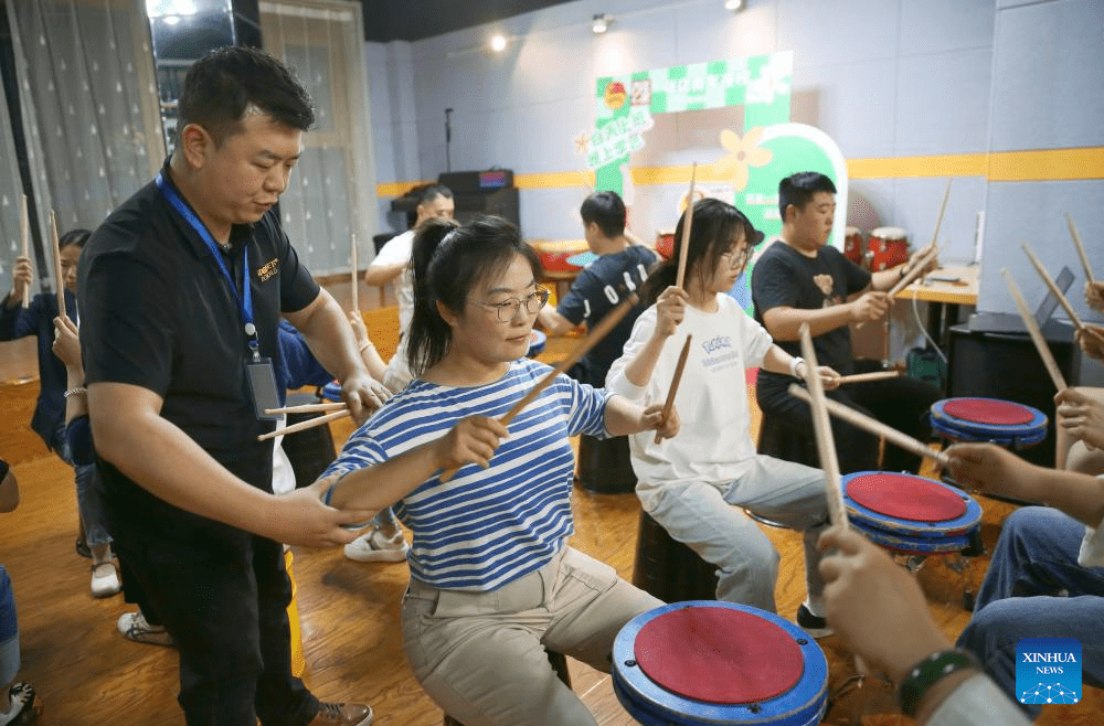 Night schools opened for young people to study and relax in Zibo-3