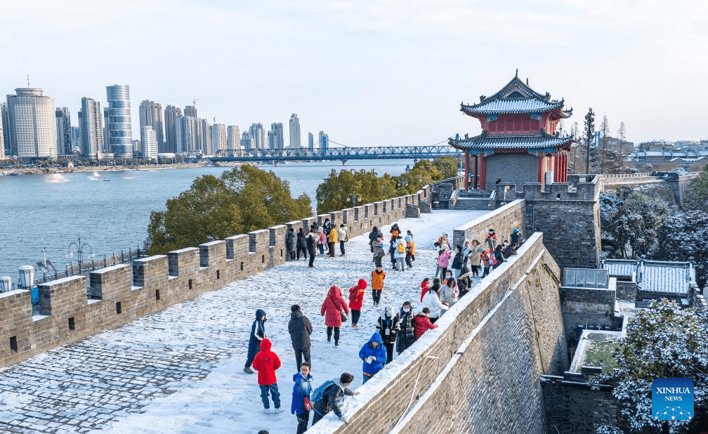 Snow scenery across China-4