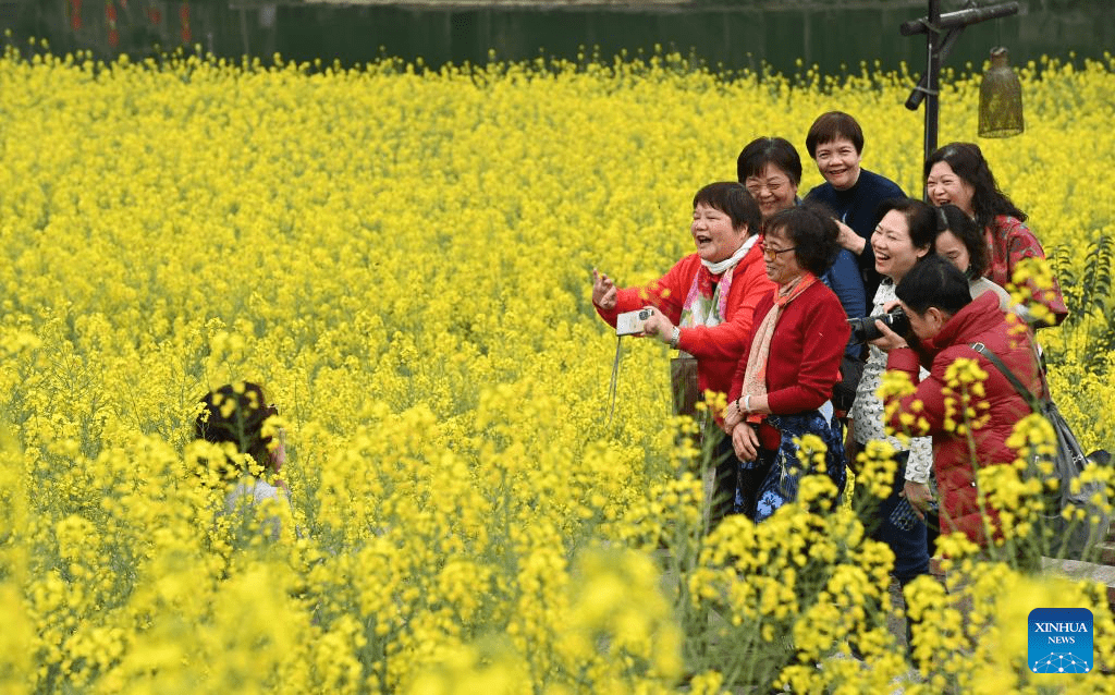 Spring view of Wujiangzhai scenic spot in SW China-7