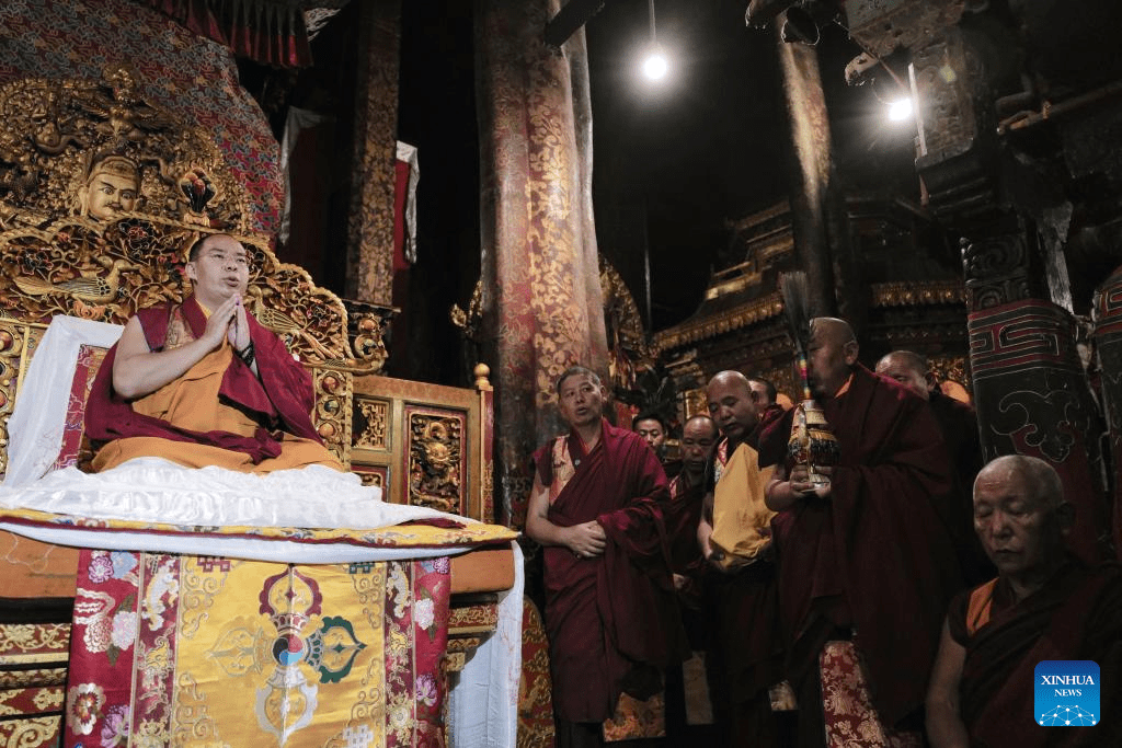 Panchen Rinpoche visits revered Jokhang Temple in Chinese city of Lhasa-1