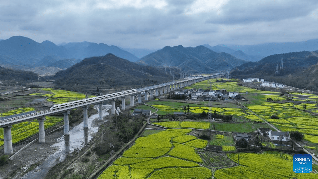 Chizhou-Huangshan high-speed railway starts test operation-4