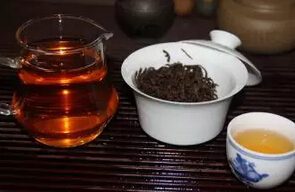 Tasting Dark Tea: Learn to Judge by its Color and More-1