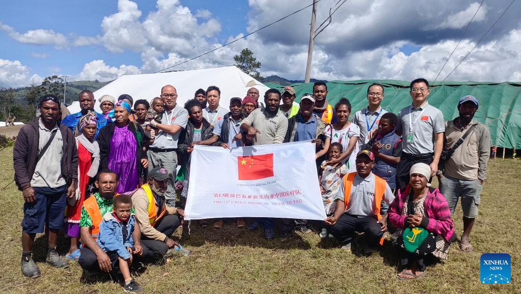 Chinese medical team provides medical services for locals in Papua New Guinea-2