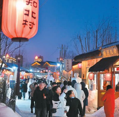 NE China's Jilin sees boom in ice and snow tourism-1