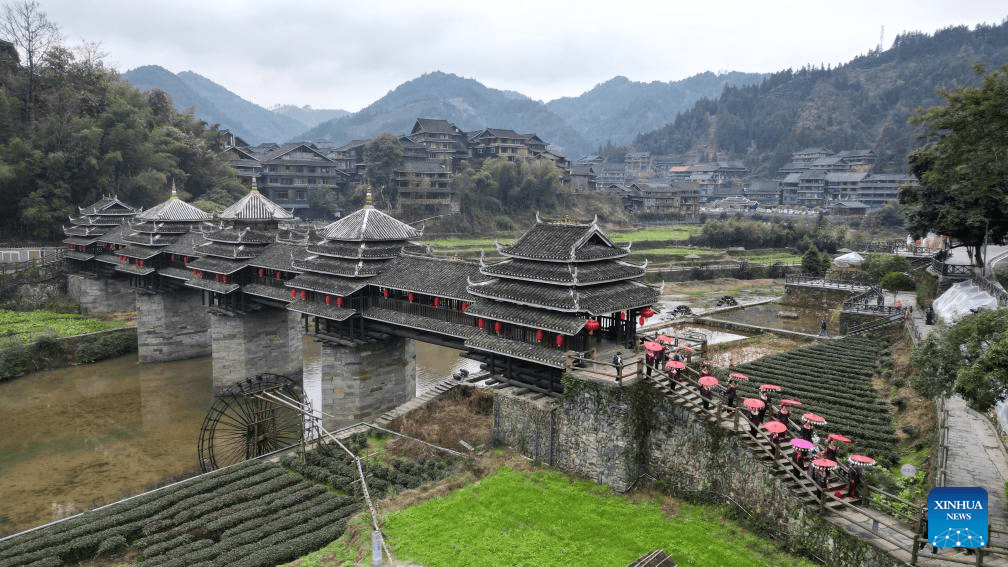 Ethnic tourism invigorates S China's Sanjiang-9