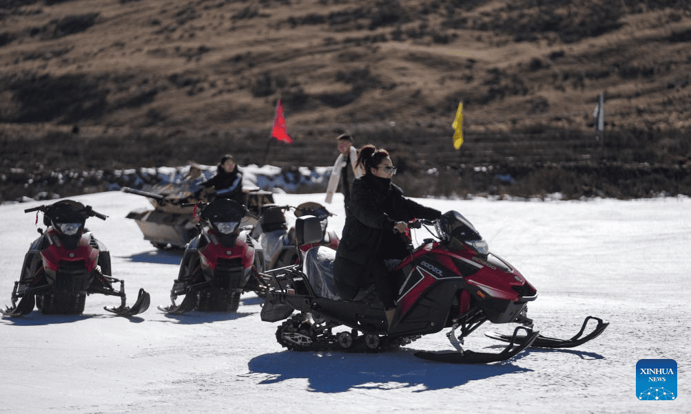 First ski resort in SW China's Xizang opens-6