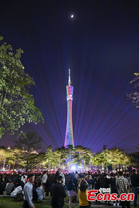 Guangzhou lighted up for international light festival-4