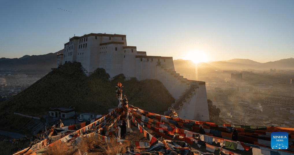 Morning view of Sangzhuzi District in Xizang-6