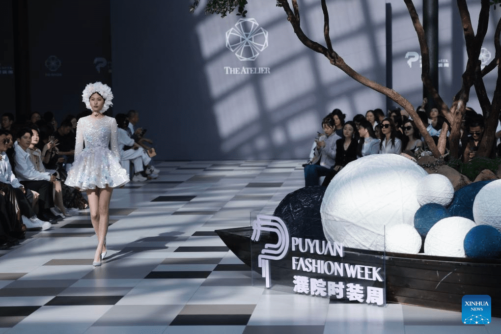 Highlights of Puyuan fashion week in east China-4