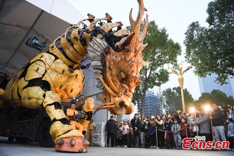 Giant dragon horse installation wows visitors in Zhejiang-1