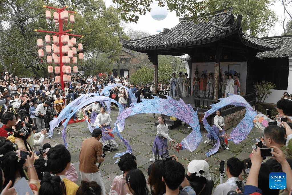 Activities held to celebrate Huazhao Festival in Hangzhou, E China-1