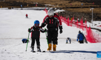 First ski resort in SW China’s Xizang opens