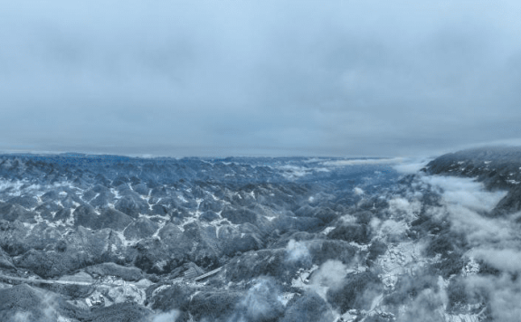 Snow scenery of Wuxi County, SW China