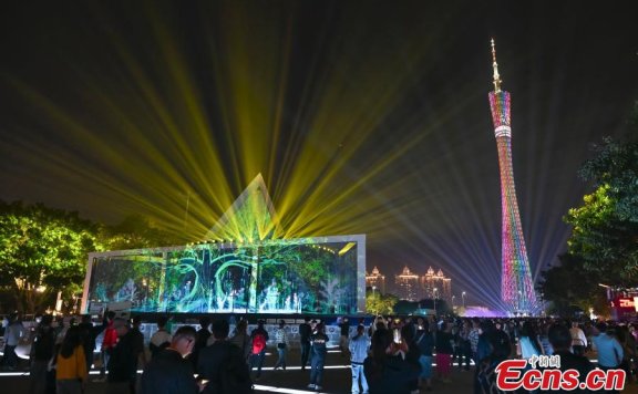 Guangzhou lighted up for international light festival