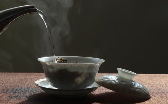 How to Brew Ming-Qian Tea