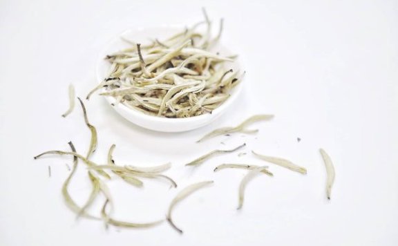 Complete Guide to White Tea