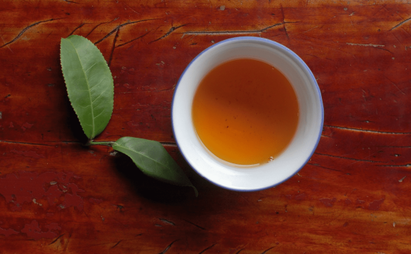 Why is Tea Bitter and Astringent? Unveiling the Scientific Mysteries Behind It