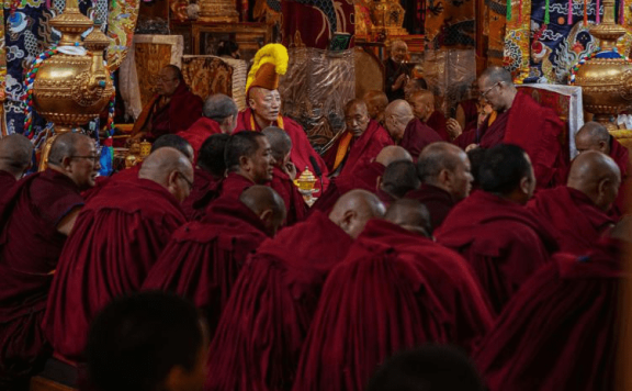 Preliminary exam for highest Tibetan Buddhism degree held in Xizang