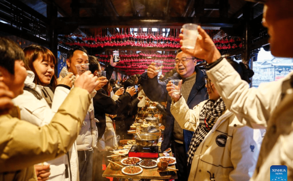 Ethnic tourism invigorates S China’s Sanjiang