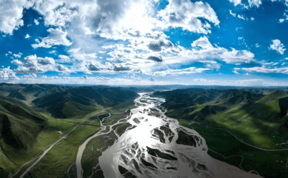 Scenery of Yellow River in Dari County, NW China